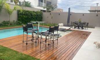 Imagem 2: Casa Casas Casa em condomínio com 4 dormitórios