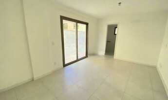 Imagem 7: Apartamento para venda possui 309 metros quadrados com 4 quartos em Lagoa - Rio de Janeiro