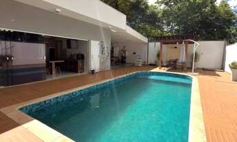 Imagem: Casa para venda com 240 m² de construção