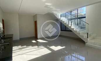 Imagem 2: REF: OFFICE2701 Sobrado no Condomínio do Lago, sendo 4 suítes, com 309m², Goiânia-GO codig