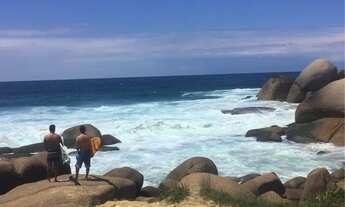 Imagem 2: Quartos para Temporada no Centro de Florianópolis