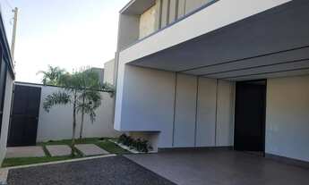 Imagem: Belíssima casa nova arso 52 com 04 suítes!