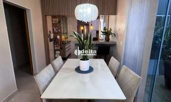 Imagem 3: Casa residencial disponível para venda no bairro Alto Umuarama em Uberlândia-MG