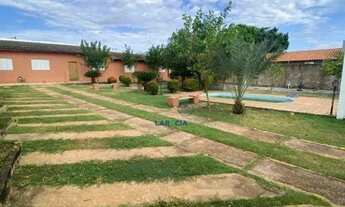 Imagem: Casa terreno grande chapéu do sol