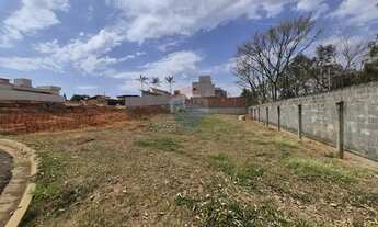 Imagem: Terreno com 644 metros à Venda em Limeira