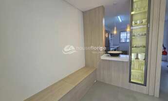 Imagem 3: Incrível casa à venda com 2 suítes com planejados dentro de condomínio clube a 6 minutos d