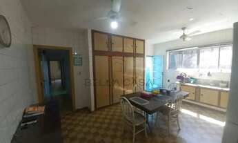 Imagem 5: Casa terreá para locação em frente a uma praça bem tranquila e com vigia 24 horas