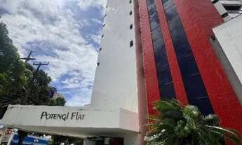 Imagem 2: Viva o Luxo e a Praticidade em um Flat Semimobiliado - Venda - Locação - 56 m² - Petrópoli