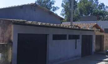 Imagem 2: Casa a venda 250m² terreno 196m² construção 4 dormitórios 2 wc, 3 vagas cobertas