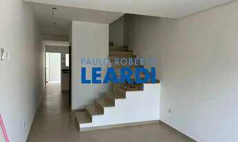 Imagem: CASA ASSOBRADADA - VILA TIRADENTES - SP