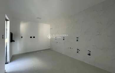 Imagem 3: Casa nova em condomínio com 3 dormitórios, suíte e churrasqueira - excelente localização!