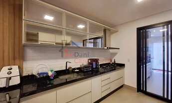 Imagem 3: Casa de alto padrão com 3 suítes e piscina aquecida em Fátima II, Pouso Alegre