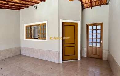 Imagem 2: Casa Térrea com 3 Dormitórios na Zona Sul