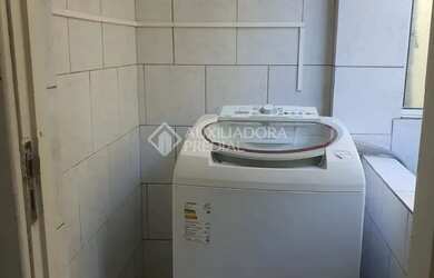 Imagem 7: Apartamento 1 dormitório + peças andar alto na Borges de Medeiros com 40 m2 em Centro Hist