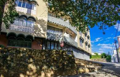 Imagem 2: Apartamento - Av Candido Hartmann, 459 - Mercês - Curitiba PR