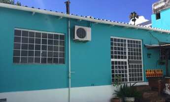 Imagem 3: Aluga-se casa de 3 quartos com piscina no centro