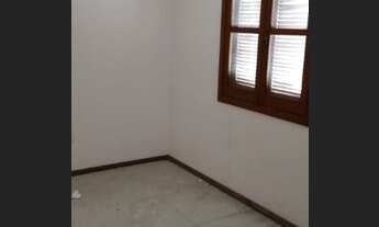 Imagem 2: Porto Alegre - Casa Padrão - Guarujá