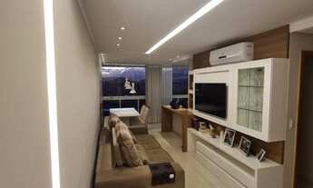 Imagem 2: Apartamento Montado e Decorado na Praia de Itapuã - 02 Quartos e 01 Vaga