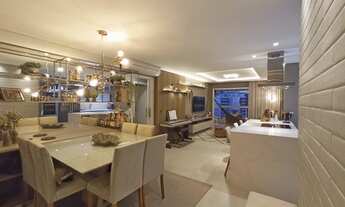 Imagem 5: Lindo apartamento, 13 andar, 122 m2, 3 quartos, 2 vagas garagem, mobiliado. Agronômica