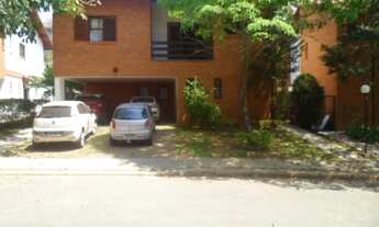 Imagem: Sobrado em condomínio 6 dormitórios sendo