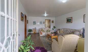 Imagem 3: Porto Alegre - Casa Padrão - Cavalhada