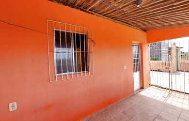 Imagem 6: CASA para venda tem 200 metros quadrados com 6 quartos