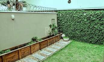 Imagem 4: Porto Alegre - Casa Padrão - Tristeza