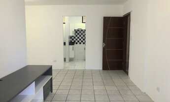 Imagem 5: Apartamento em ótima localização em Candeias com móveis planejados em ambiente familiar