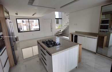 Imagem 3: Casa em Condomínio para Venda em Biguaçu, Beira Rio, 3 dormitórios, 3 suítes, 3 banheiros