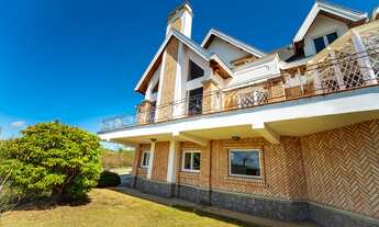 Imagem 2: Casa de condomínio para venda com 672 metros quadrados com 4 quartos