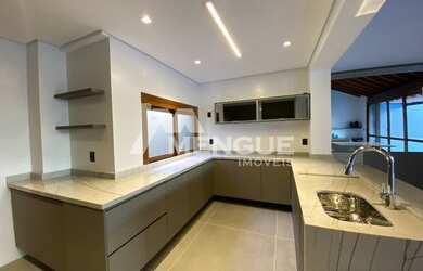 Imagem 5: Casa/Sobrado com 4 dormitórios, 4 suítes e 3 vagas de garagem, à venda no bairro Chácara d