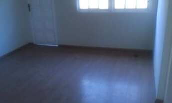 Imagem 7: Casa Geminada para Venda em Santa Luzia, Moreira, 2 dormitórios, 1 banheiro, 1 vaga