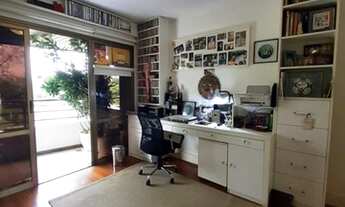 Imagem 3: Apartamento para venda possui 222 metros quadrados com 4 quartos