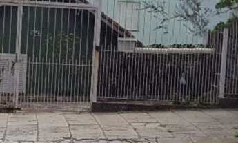 Imagem: Porto Alegre - Casa Padrão - Cavalhada