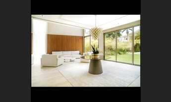 Imagem 4: Casa de condomínio sobrado para venda possui 1164 metros quadrados com 5 quartos