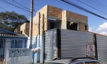 Imagem 3: SOBRADO A VENDA NO BAIRRO UBERABA, CURITIBA- PR, PRÓXIMO A AV. SALGADO FILHO