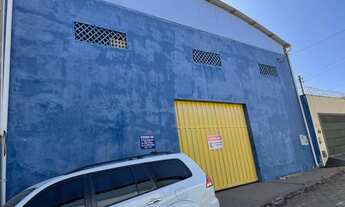 Imagem: Galpao para aluguel praticamente novo no