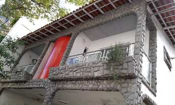 Imagem 2: VILA VELHA - Casa Padrão - Praia da Costa