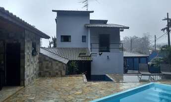 Imagem: Casa com 2 dormitórios à venda, 137 m²