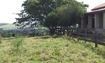 Imagem 4: Sítio para venda em Conchas possui 121.000 m2, com casa e tanque