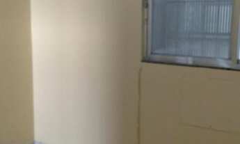 Imagem 7: Quatro Paredes vende- Apto no Cachambi na rua Barcelona nº12, apto composto por 2 qts, 70m