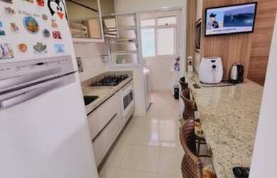 Imagem 2: Balneário do Estreito lindo apto frente sol nascente