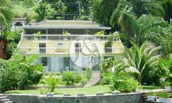 Imagem: ANGRA DOS REIS - Casa Padrão - Angra Dos