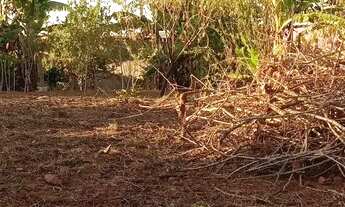 Imagem 6: Terreno de 400 mtrs com barracão de 3 cômodos e banheiro