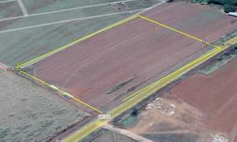 Imagem: Terreno comercial em Nerópolis-Go