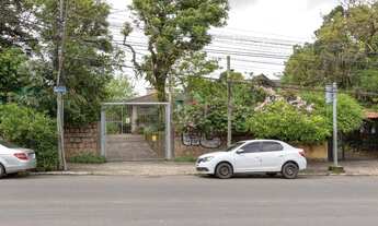 Imagem 3: Porto Alegre - Casa Padrão - Tristeza