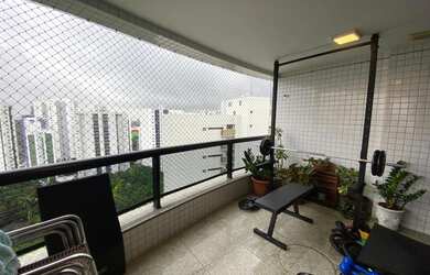 Imagem 7: Apartamento para venda possui 190 metros quadrados com 4 quartos em Parnamirim - Recife