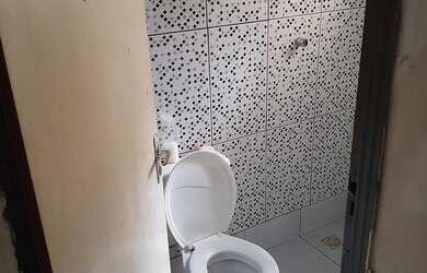 Imagem 2: Casa simples Casa com 2 dormitórios