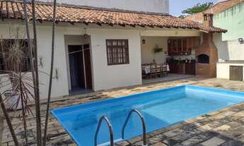 Imagem: Casa de 03 quartos linear no condomínio