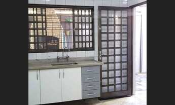 Imagem 7: Linda casa com 2 quartos, 1 suíte no Jd. Victório Lucato, (divisa com Jd. Ouro Verde) Lime